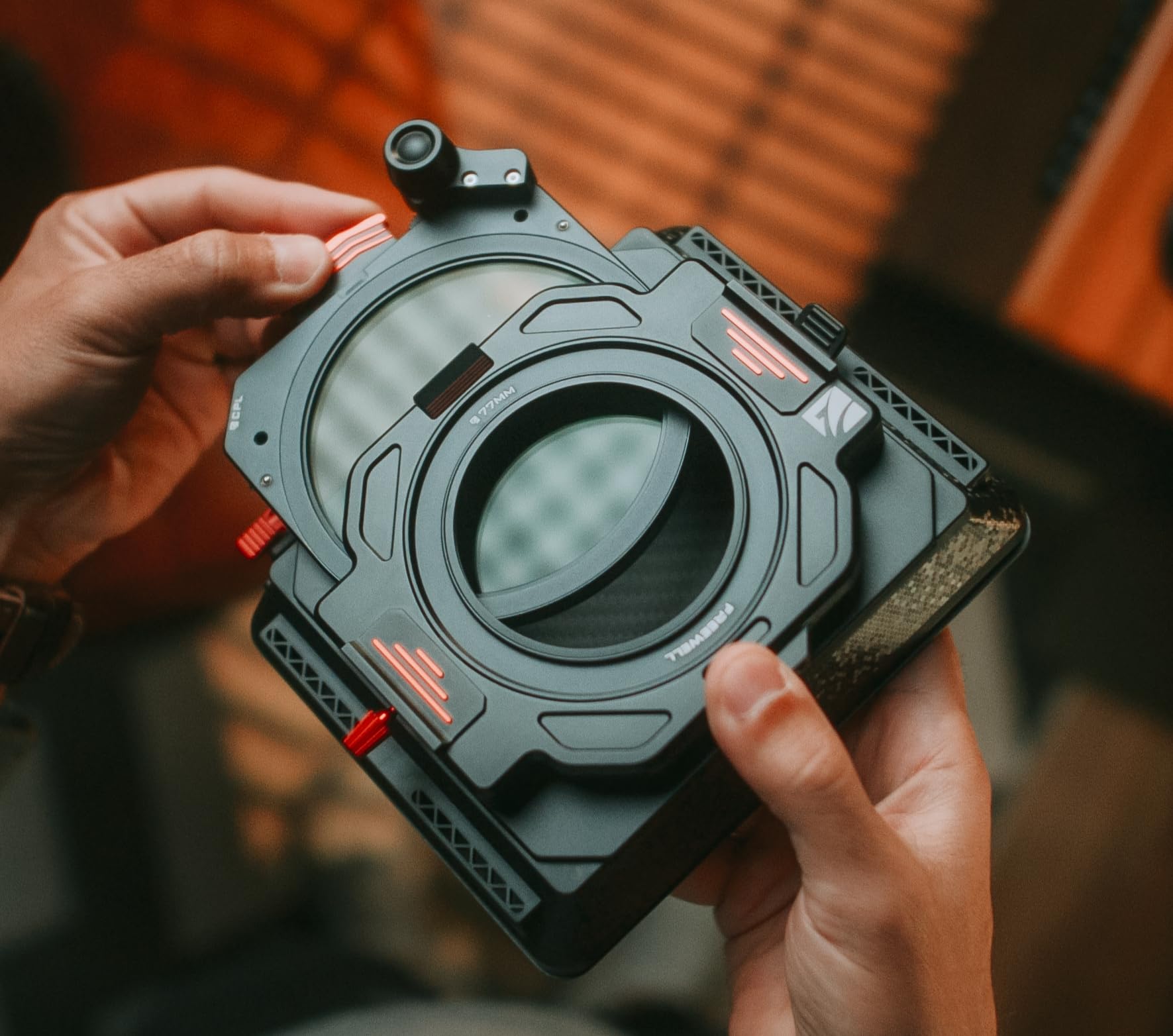 Freewell Eiger Matte Box - for DSLR, Mirrorless Camera with ND, VND, GND, Magnetic Filter Slots - Image 4