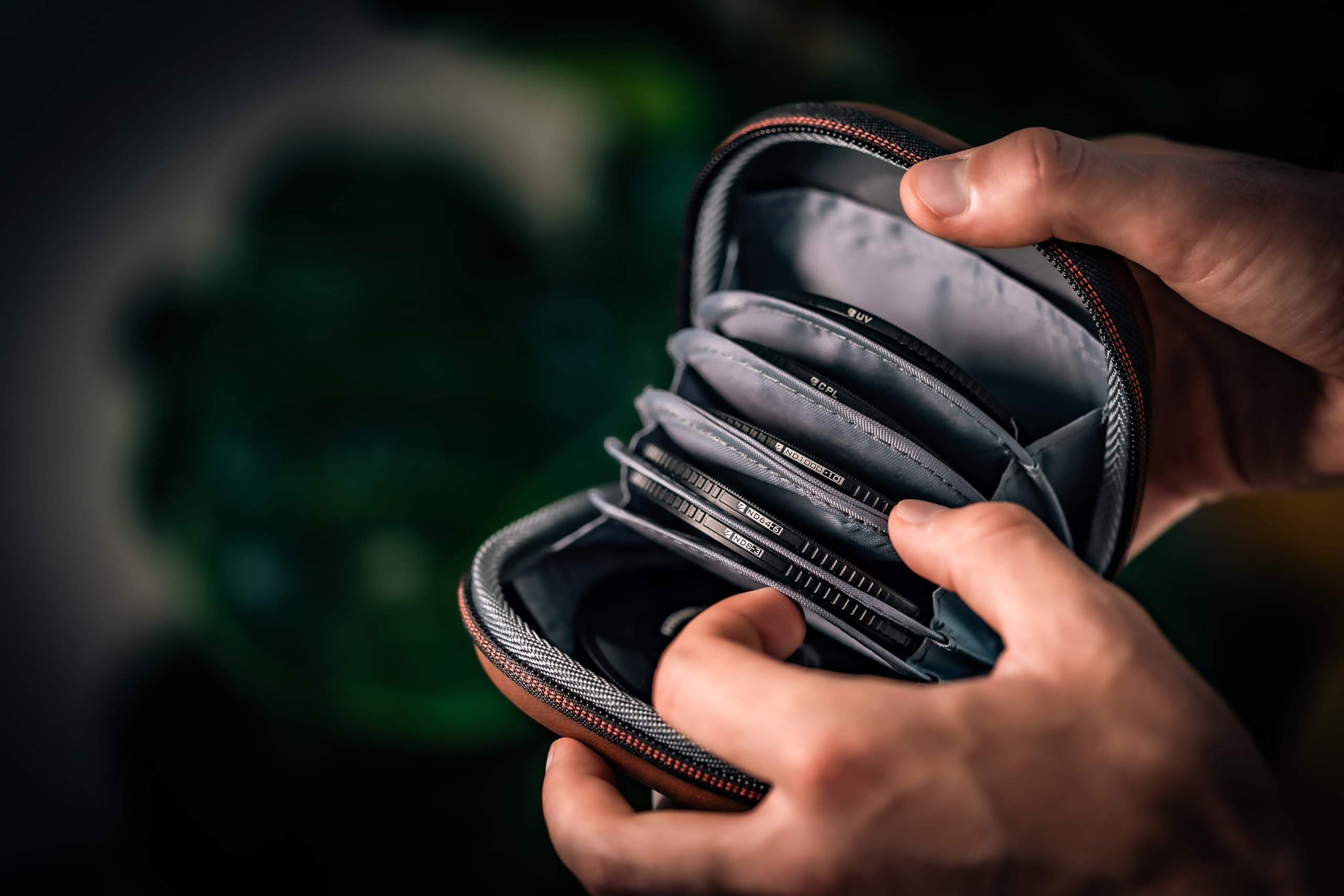 Freewell M2 Magnetic Quick Swap 5-Pack 82mm ND8, ND64, ND1000, CPL & UV Filters - Image 4